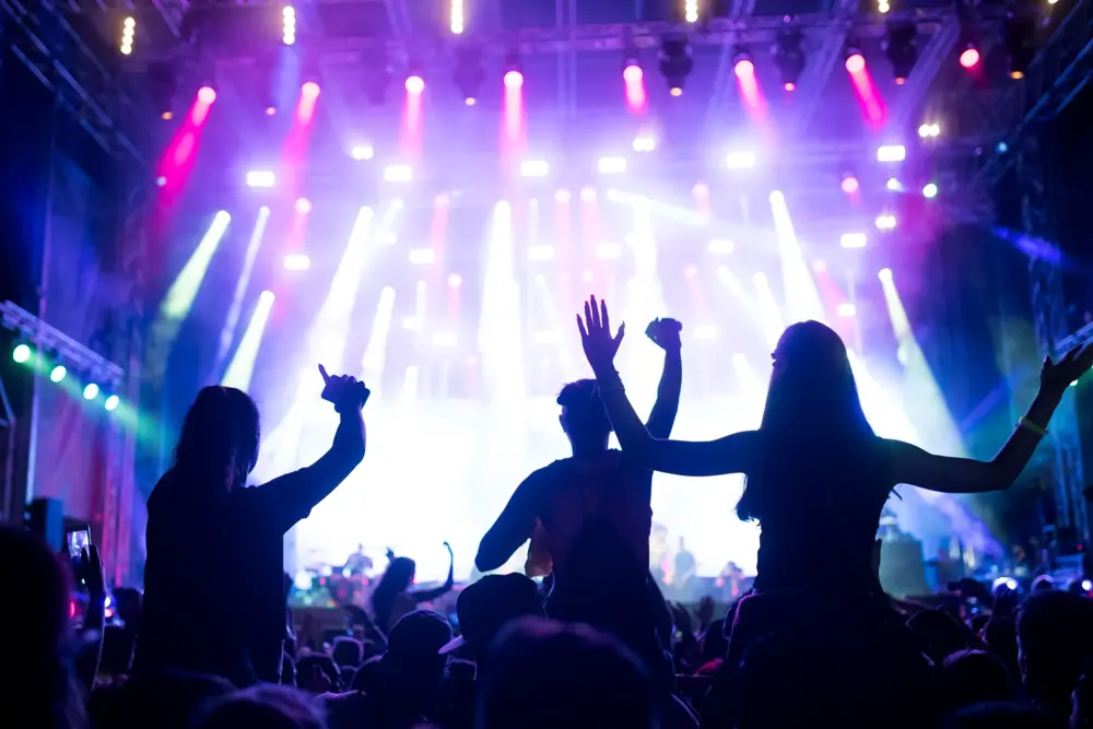 crowd at nottingham dj edm festival